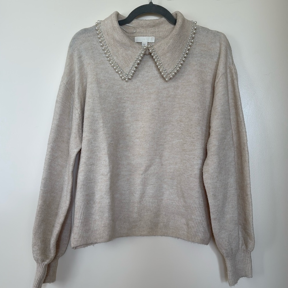 Pearl collar sweater